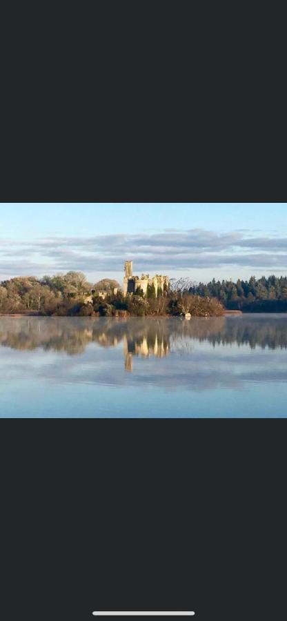 Lough Key Luxury Riverfront Apartment Cootehall Exterior photo