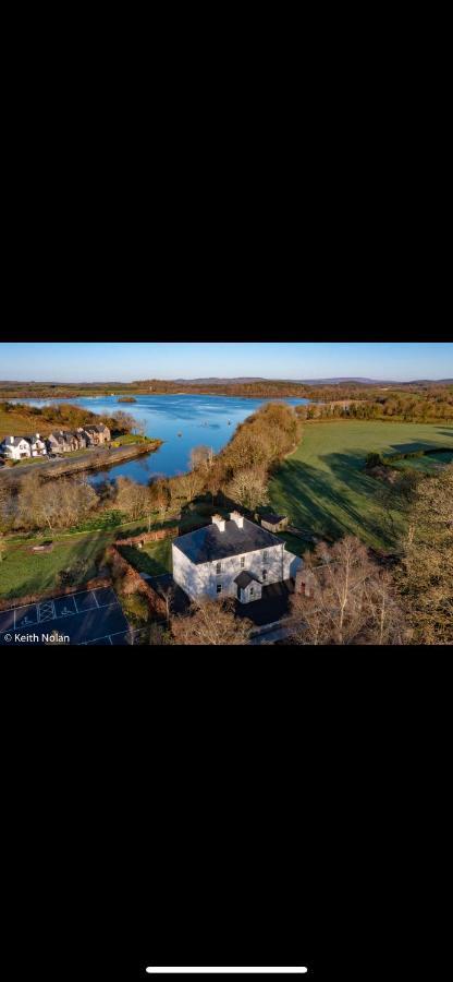 Lough Key Luxury Riverfront Apartment Cootehall Exterior photo
